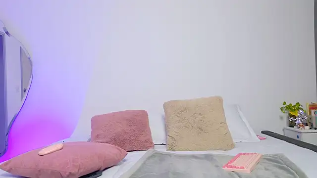 Mar 333 online show from 14, 2, 2025