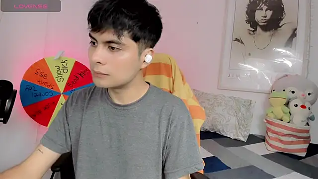 lucas cute online show from 3, 1, 2025