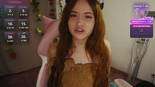 Snapshot of molly_russell chatting on 5, 1, 2025 molly russell online show from 5, 1, 2025