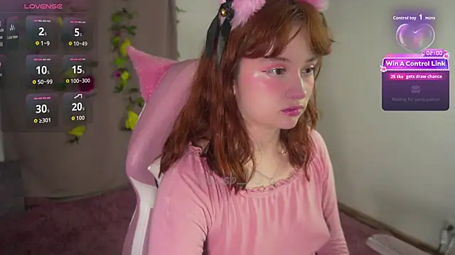 Snapshot of molly_russell chatting on 10, 1, 2026 molly russell online show from 10, 1, 2026