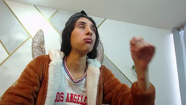 RoxanaCyrano  online show from 13, 1, 2026