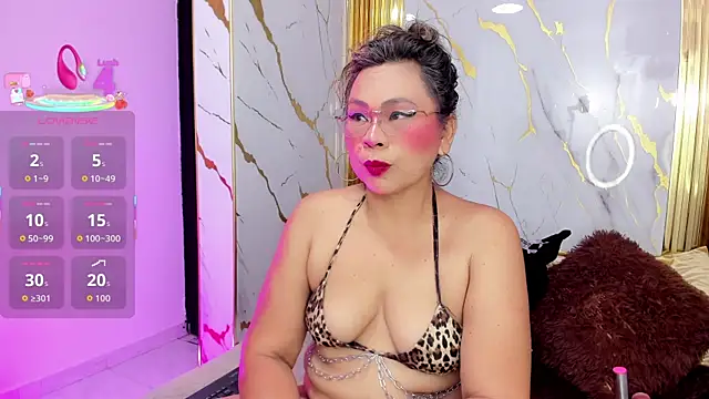 dianamilf online show from 26, 11, 2025