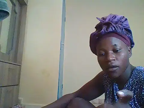 prettychic5 online show from 2, 11, 2025