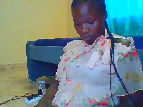 prettychic5 online show from 7, 4, 2026