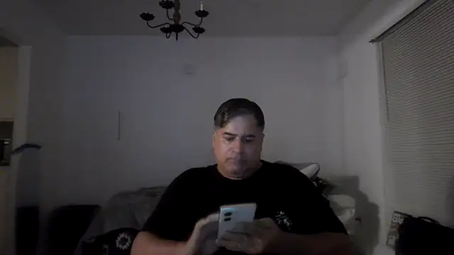 Peachestabby147 online show from 21, 12, 2025