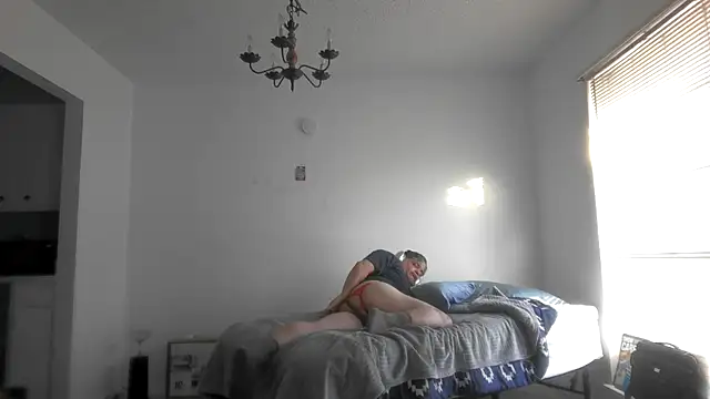 Peachestabby147 online show from 25, 2, 2026