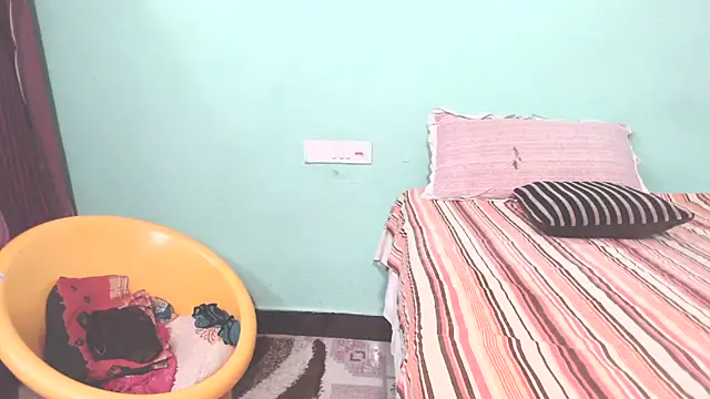 shrutitelugu69 online show from 11, 4, 2026