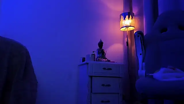 nau fonseca1 online show from 26, 2, 2025