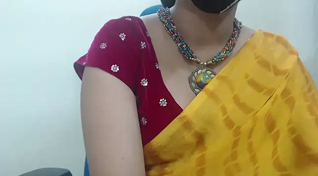 Lovely Siri 23 online show from 1, 2, 2025