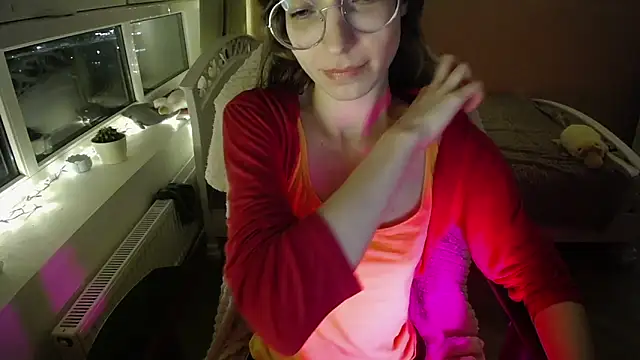 Snapshot of MissLinaDream chatting on 23, 5, 2026 MissLinaDream online show from 23, 5, 2026