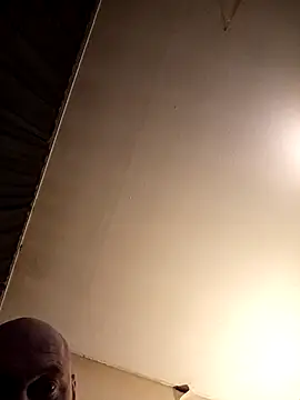 PIercingBoy38 online show from 16, 12, 2025