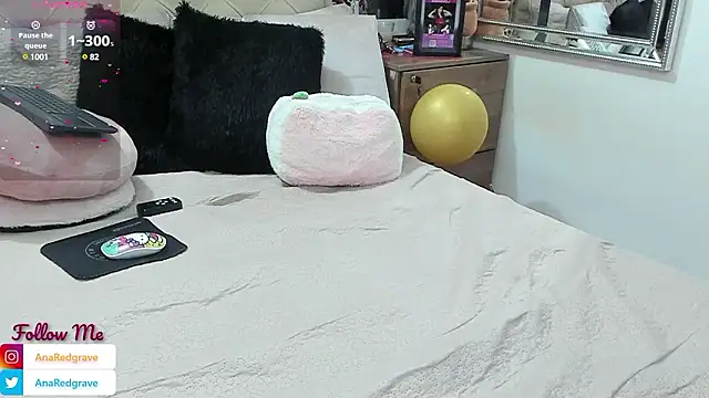 AnnaRedgrave online show from 3, 12, 2024