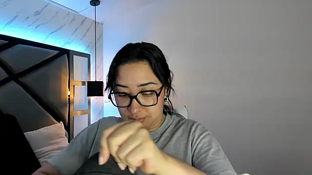 sayumi dirty online show from 18, 2, 2025