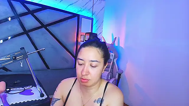 sayumi dirty online show from 2, 4, 2026