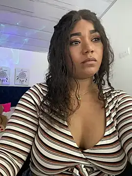 Snapshot of NanaRose77 chatting on 21, 3, 2025 NanaRose77 online show from 21, 3, 2025
