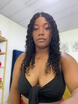 Snapshot of NanaRose77 chatting on 16, 6, 2026 NanaRose77 online show from 16, 6, 2026