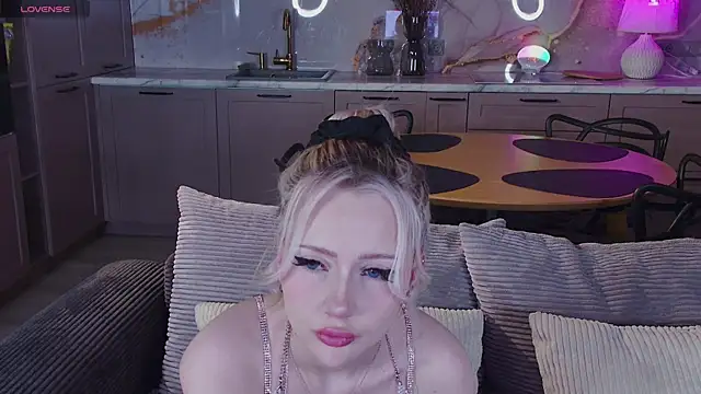 Snapshot of Lexitey chatting on 14, 1, 2026 Lexitey online show from 14, 1, 2026