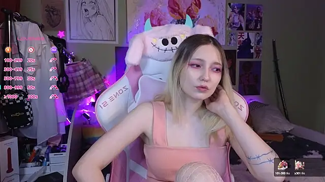 Evie Ro online show from 10, 1, 2025