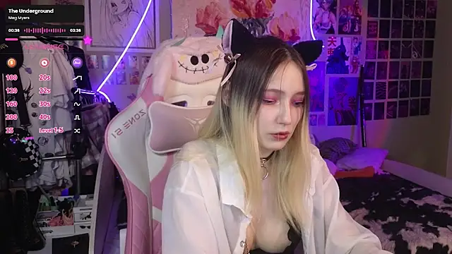 Evie Ro online show from 12, 3, 2025