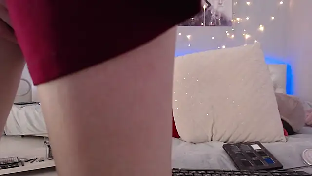 ExoticaGirl online show from 5, 1, 2025