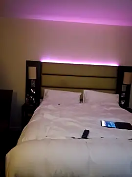 Mwife1 online show from 24, 4, 2026