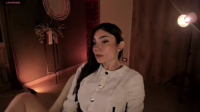 Snapshot of AmyArmstrong chatting on 25, 2, 2025 AmyArmstrong online show from 25, 2, 2025