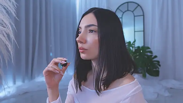 Snapshot of AmyArmstrong chatting on 21, 11, 2025 AmyArmstrong online show from 21, 11, 2025