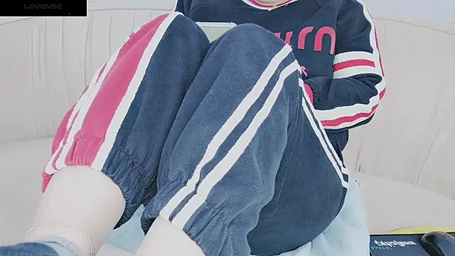 Sophie Secret online show from 13, 1, 2025