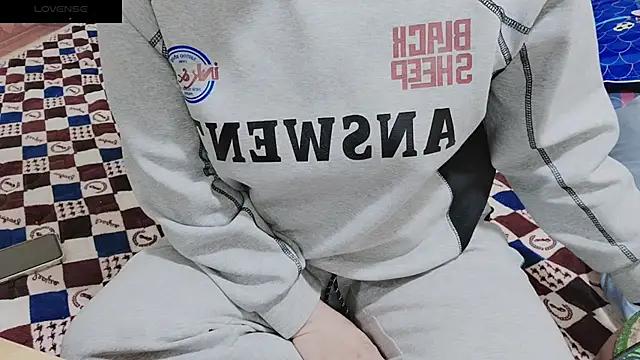 Sophie Secret online show from 4, 2, 2025