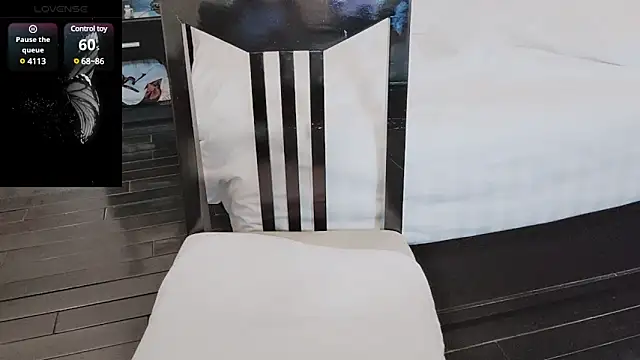 Sophie Secret online show from 16, 2, 2025