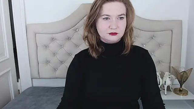 Snapshot of LaraDream chatting on 23, 12, 2024 LaraDream online show from 23, 12, 2024