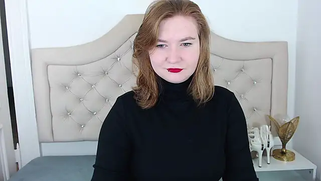 Snapshot of LaraDream chatting on 29, 12, 2024 LaraDream online show from 29, 12, 2024