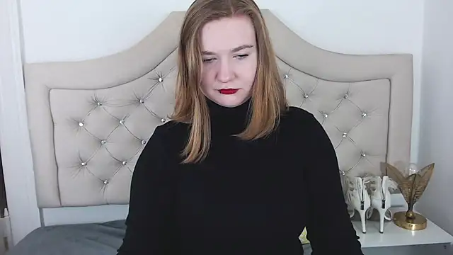 Snapshot of LaraDream chatting on 10, 1, 2025 LaraDream online show from 10, 1, 2025