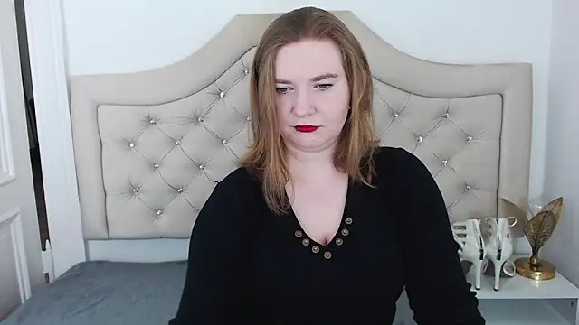 Snapshot of LaraDream chatting on 14, 1, 2025 LaraDream online show from 14, 1, 2025
