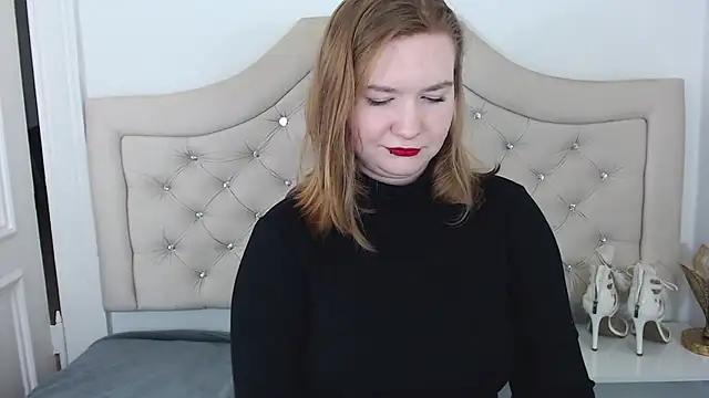 Snapshot of LaraDream chatting on 22, 1, 2025 LaraDream online show from 22, 1, 2025