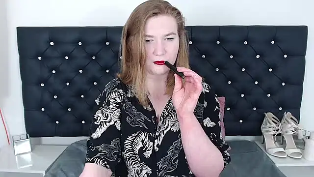 Snapshot of LaraDream chatting on 27, 2, 2025 LaraDream online show from 27, 2, 2025