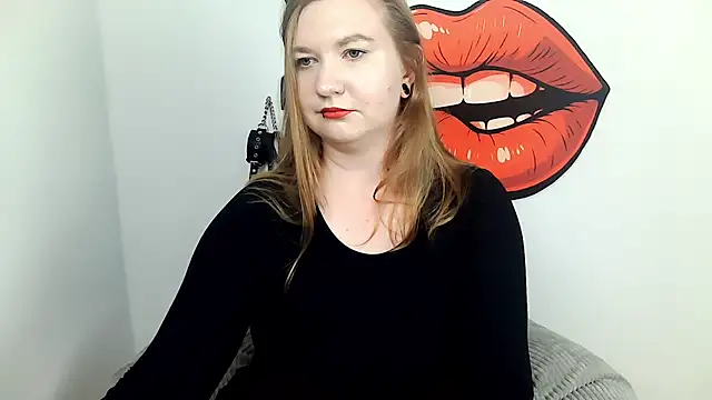 Snapshot of LaraDream chatting on 9, 9, 2025 LaraDream online show from 9, 9, 2025