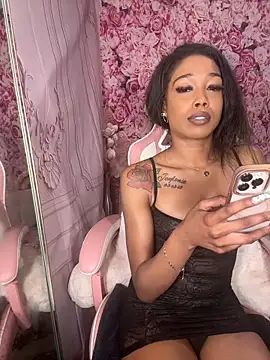 Snapshot of mismialove chatting on 13, 3, 2026 mismialove online show from 13, 3, 2026