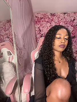 Snapshot of mismialove chatting on 21, 3, 2026 mismialove online show from 21, 3, 2026