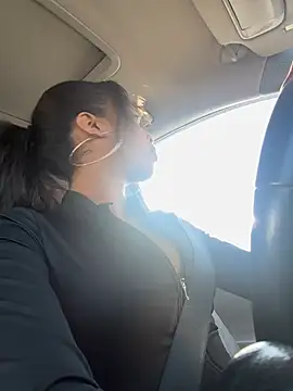 Snapshot of mismialove chatting on 27, 3, 2026 mismialove online show from 27, 3, 2026